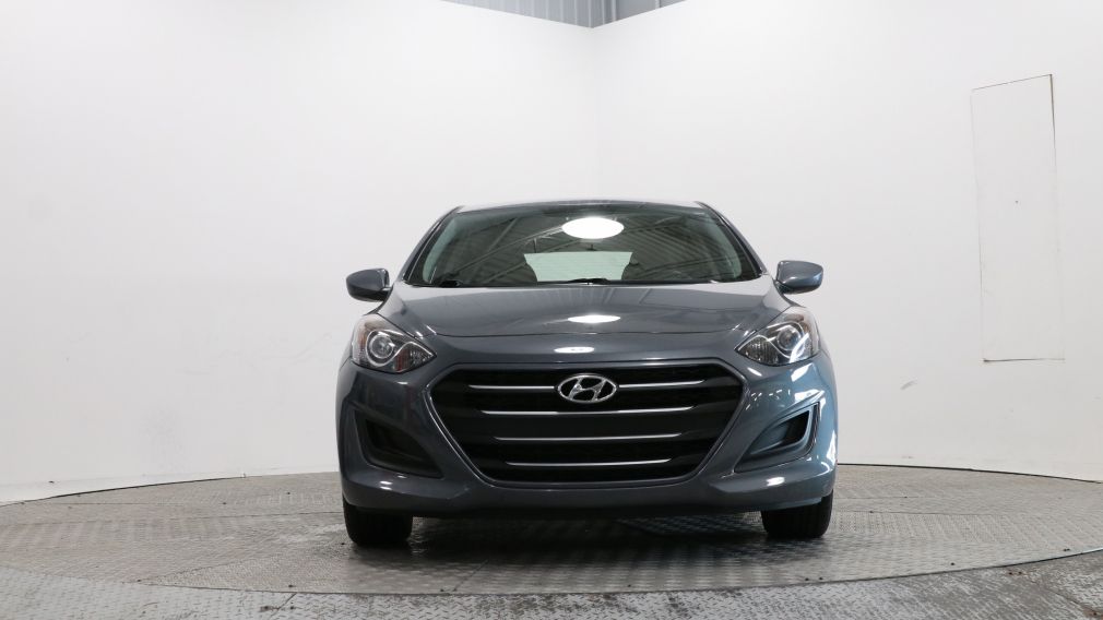 2017 Hyundai Elantra GL #2