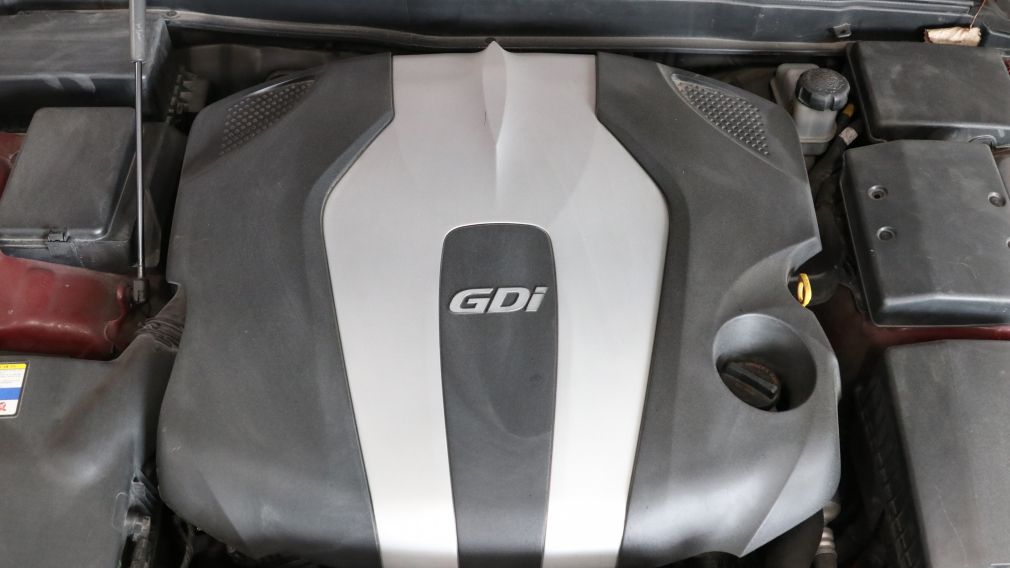 2012 Hyundai Genesis 4dr Sdn V6 #31