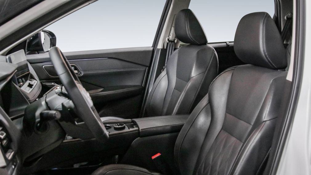 2025 Nissan Rogue — photo 8