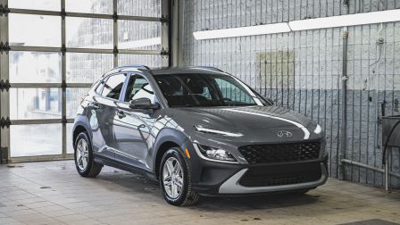 2022 Hyundai Kona 2.0L Essential AWD                