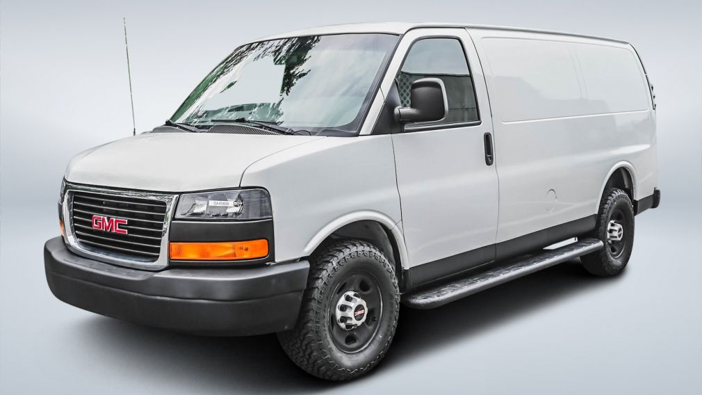 2017 GMC Savana — photo 3