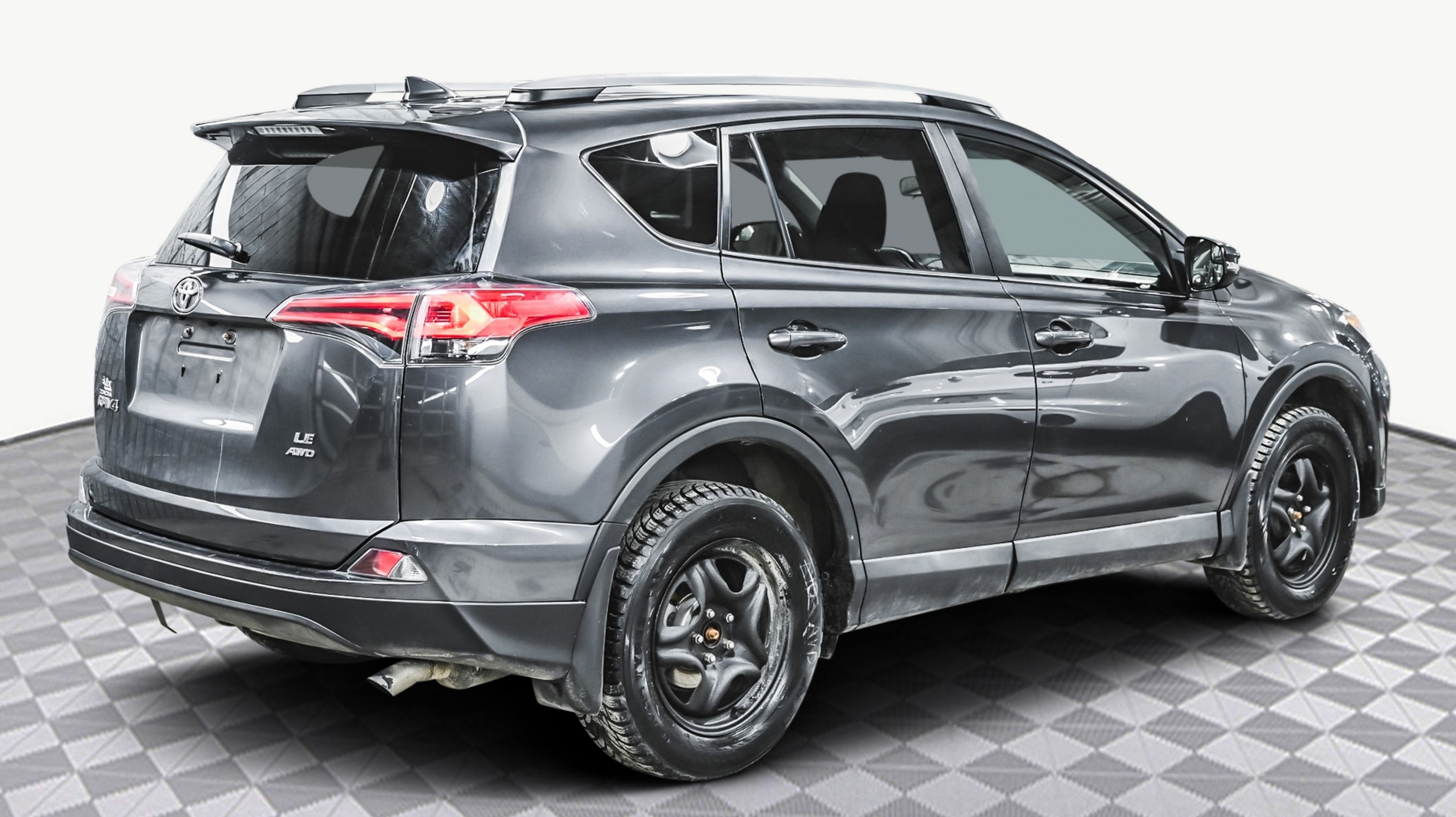 Used 2017 Toyota Rav 4 AWD 4dr LE for sale at HGregoire