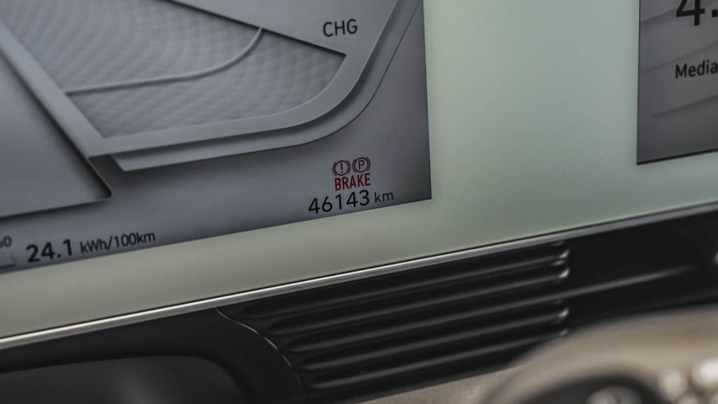 2023 Hyundai IONIQ Preferred AWD Long Range #19