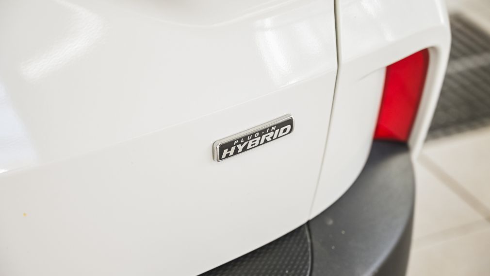 2022 Ford Escape Titanium Plug-In Hybrid FWD cuir navigation #11