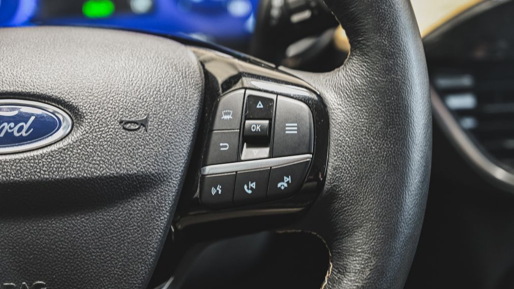 2022 Ford Escape Titanium Plug-In Hybrid FWD cuir navigation #17