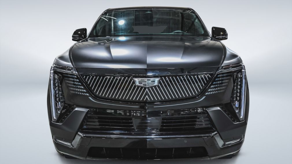 2025 Cadillac Escalade — photo 2