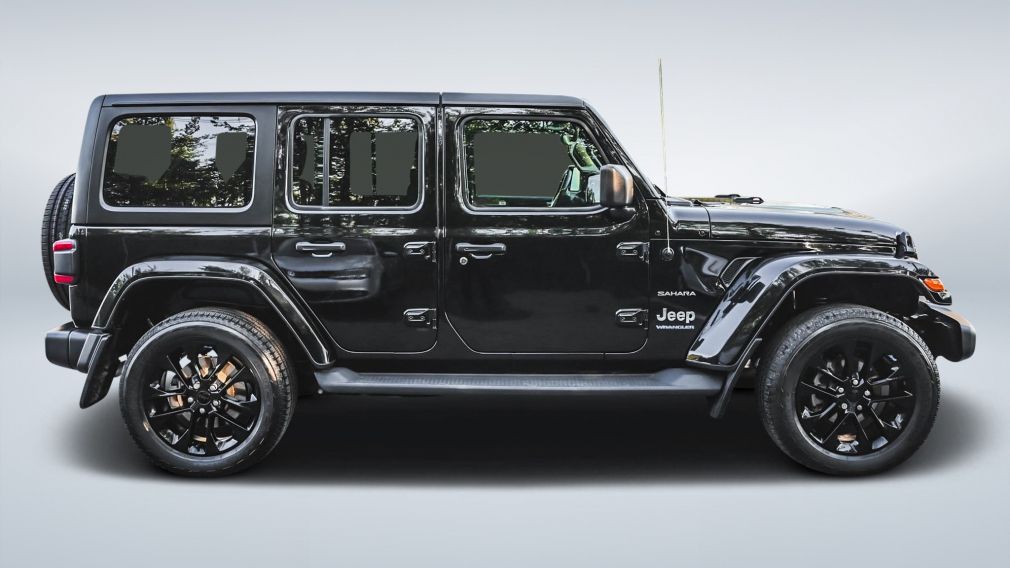 2023 Jeep Wrangler — photo 8