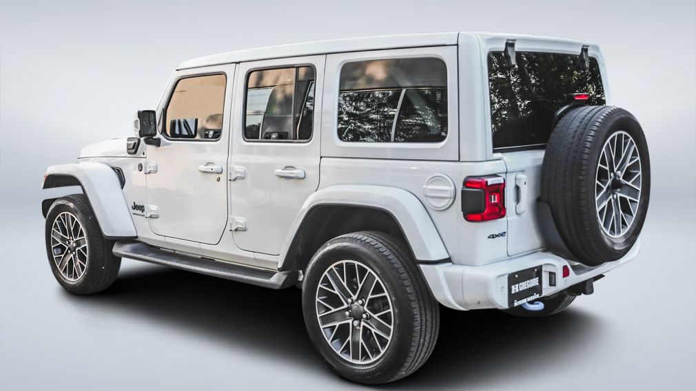 2023 Jeep Wrangler — photo 5