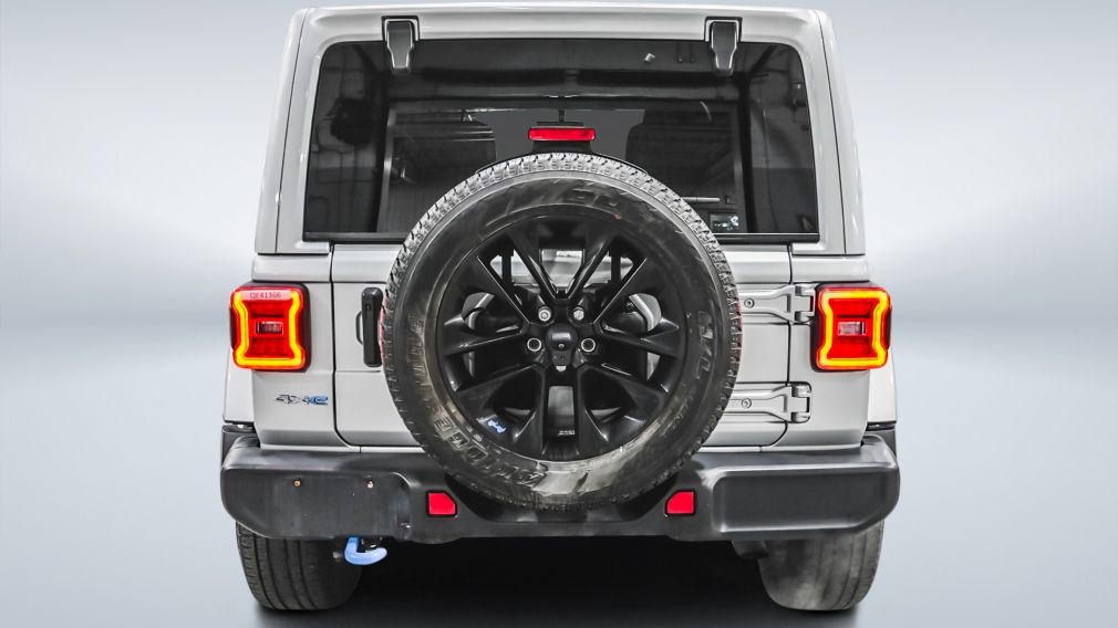 2023 Jeep Wrangler — photo 6