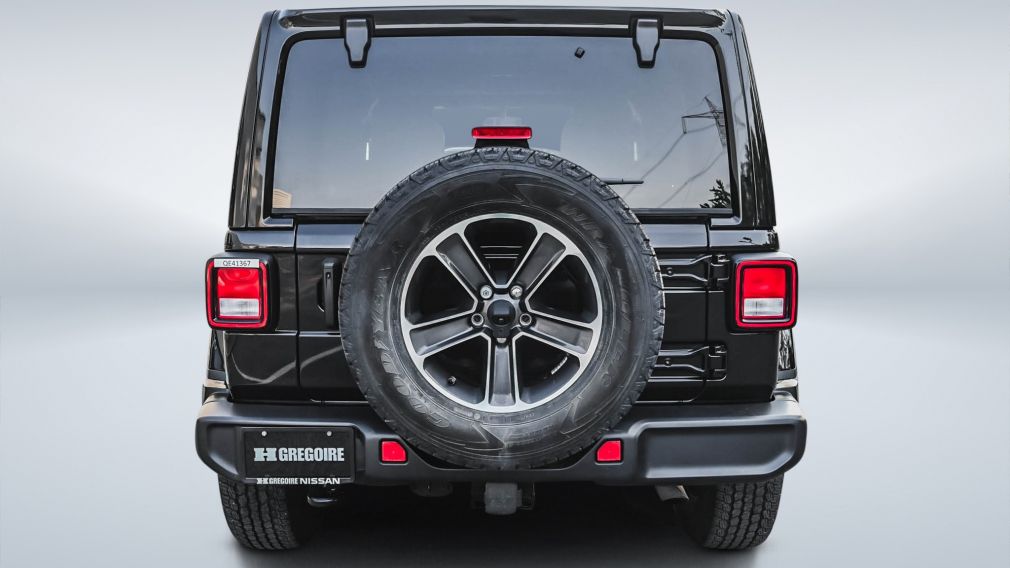 2023 Jeep Wrangler — photo 6