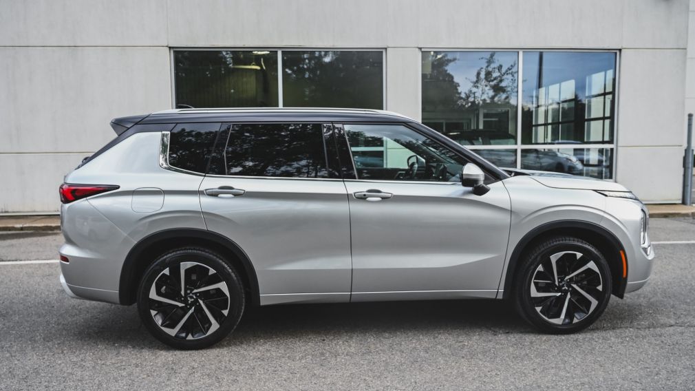 2024 Mitsubishi Outlander — photo 8