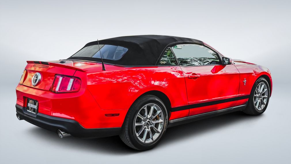 2011 Ford Mustang — photo 7