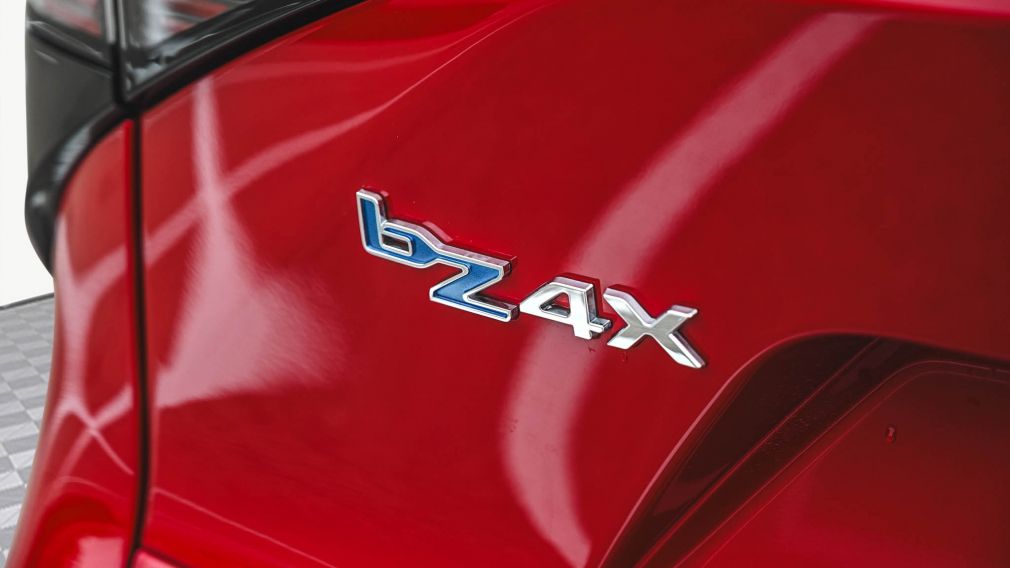2023 Toyota BZ4X XLE AWD 367KM D'AUTONOMIE TOIT PANORAMIQUE #10