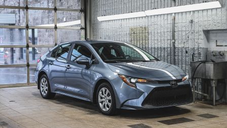 2022 Toyota Corolla LE AUTO AIR CLIM GROUPE ELECTRIQUE BLUETOOTH                à Abitibi                