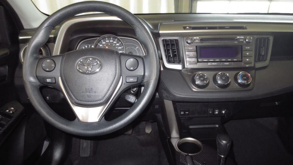 2015 Toyota Rav 4 LE AWD #16