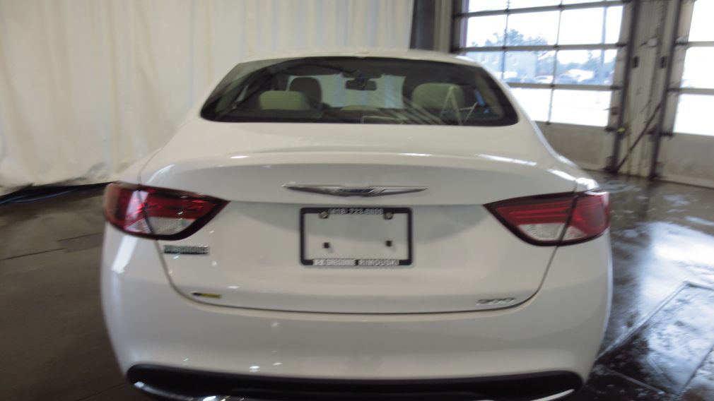 2015 Chrysler 200 Limited #5