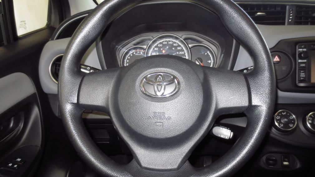 2015 Toyota Yaris LE H/B AUTO #15