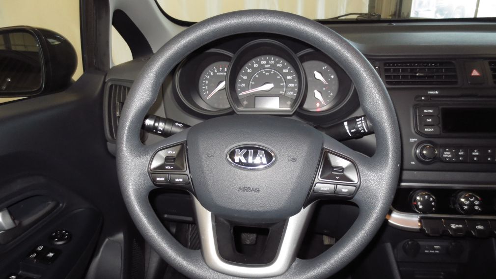 2015 Kia Rio LX #18