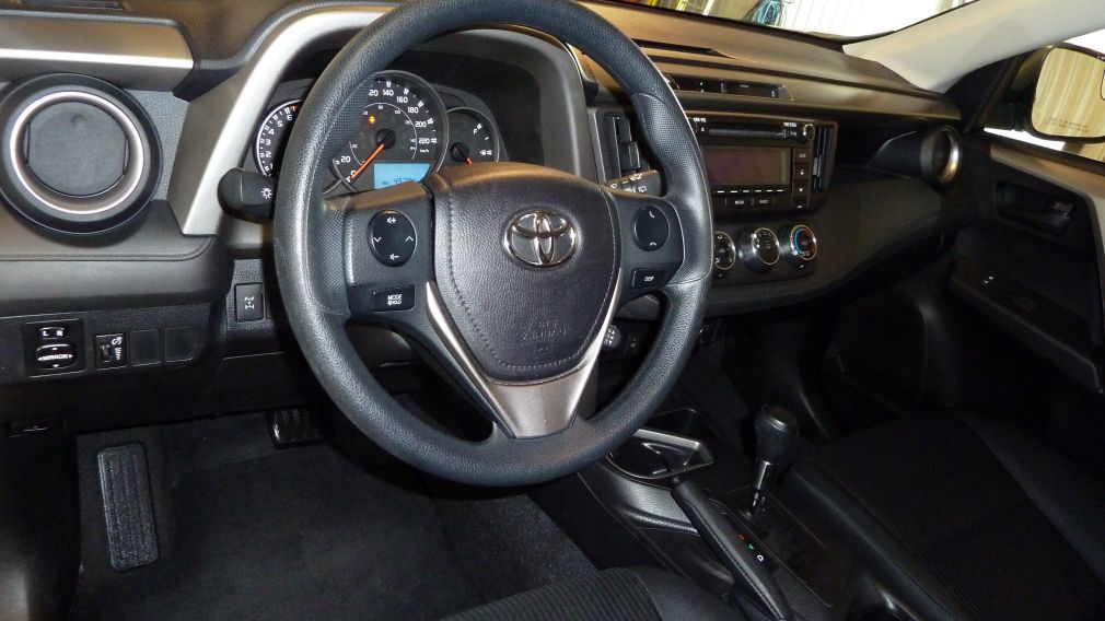 2016 Toyota Rav 4 LE AWD BLUETOOTH #9