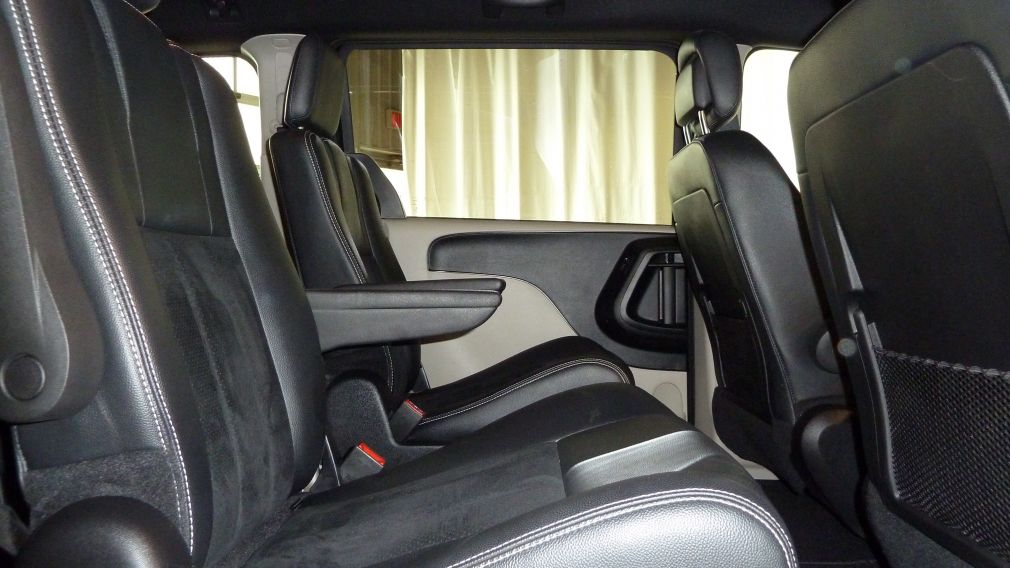 2016 Dodge GR Caravan SXT PREMIUM PLUS #16