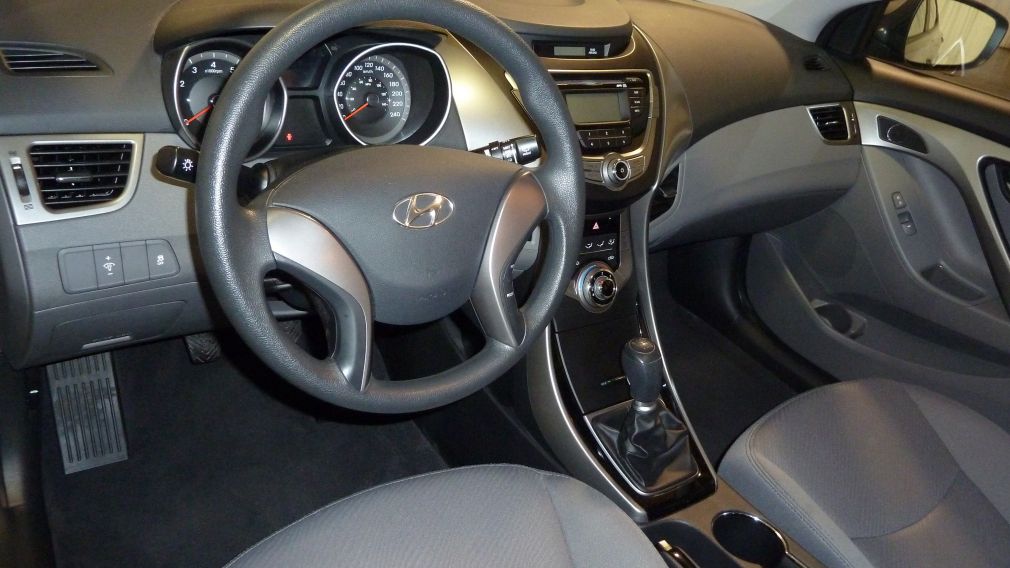 2013 Hyundai Elantra L #9