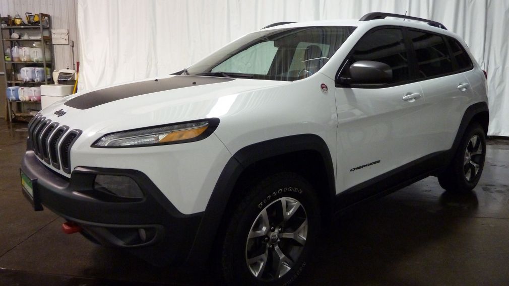 2016 Jeep Cherokee TRAILHAWK #2