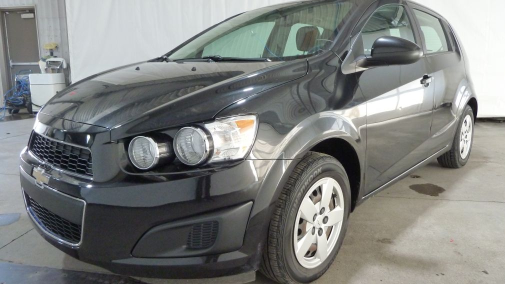 2014 Chevrolet Sonic LS #2