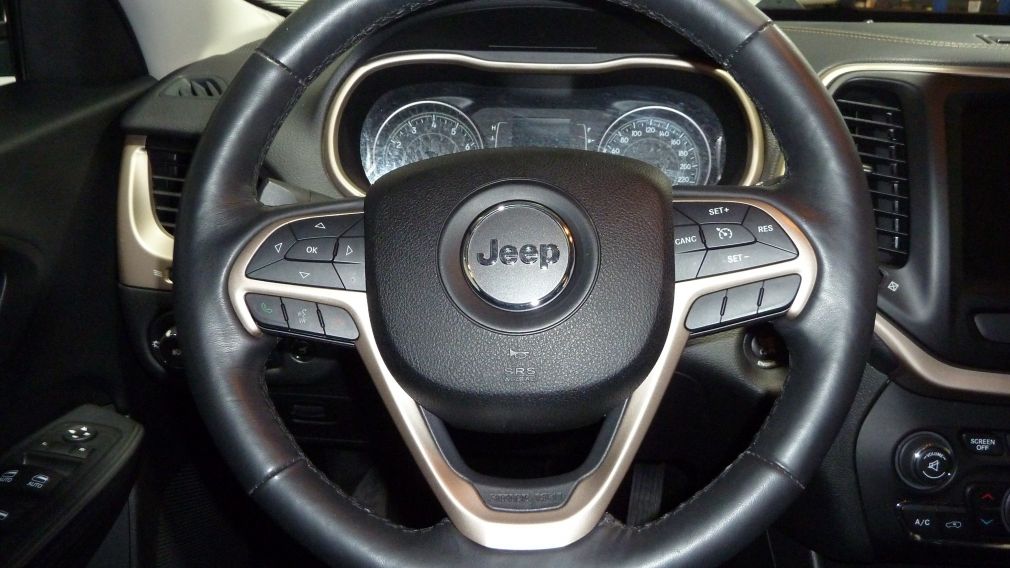 2015 Jeep Cherokee NORTH 4WD V6 #19