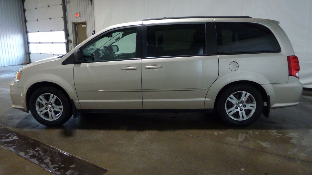 2015 Dodge GR Caravan SXT #4