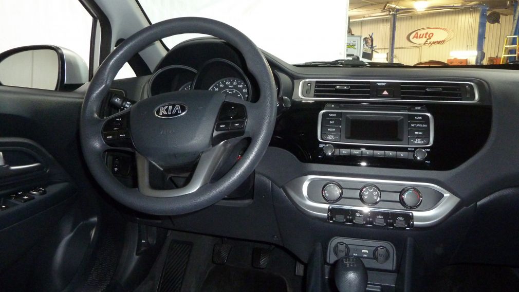 2016 Kia Rio LX #17