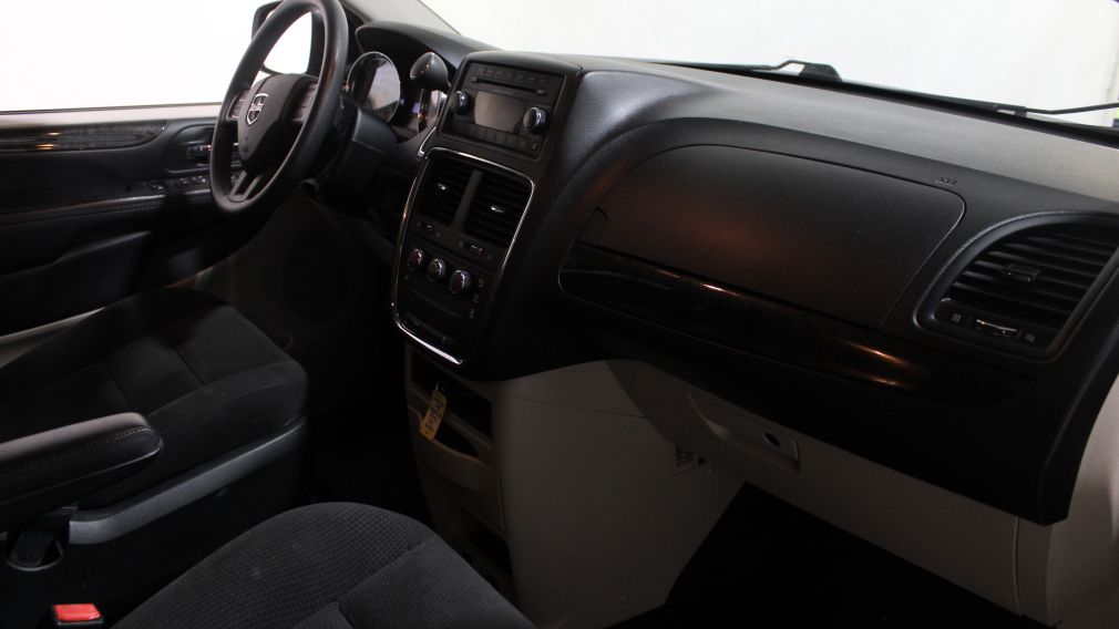 2015 Dodge GR Caravan CANADA VALUE PACKAGE MAGS VITRES TEINTÉES #18