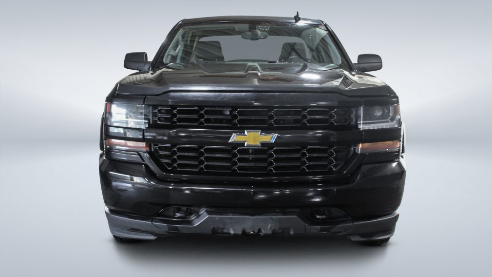 2018 Chevrolet Silvera... — photo 2
