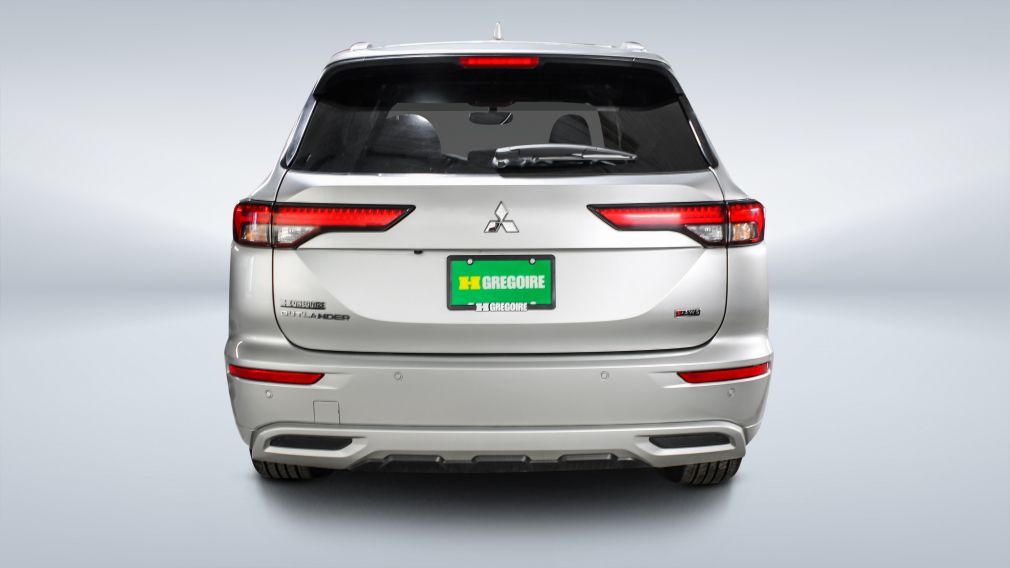 2023 Mitsubishi Outlander — photo 6