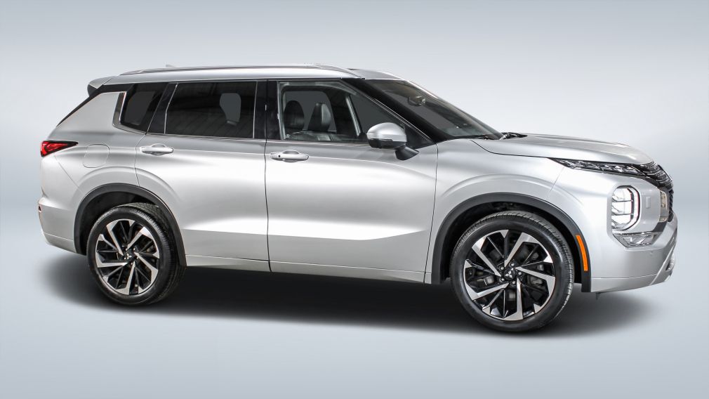 2023 Mitsubishi Outlander — photo 8