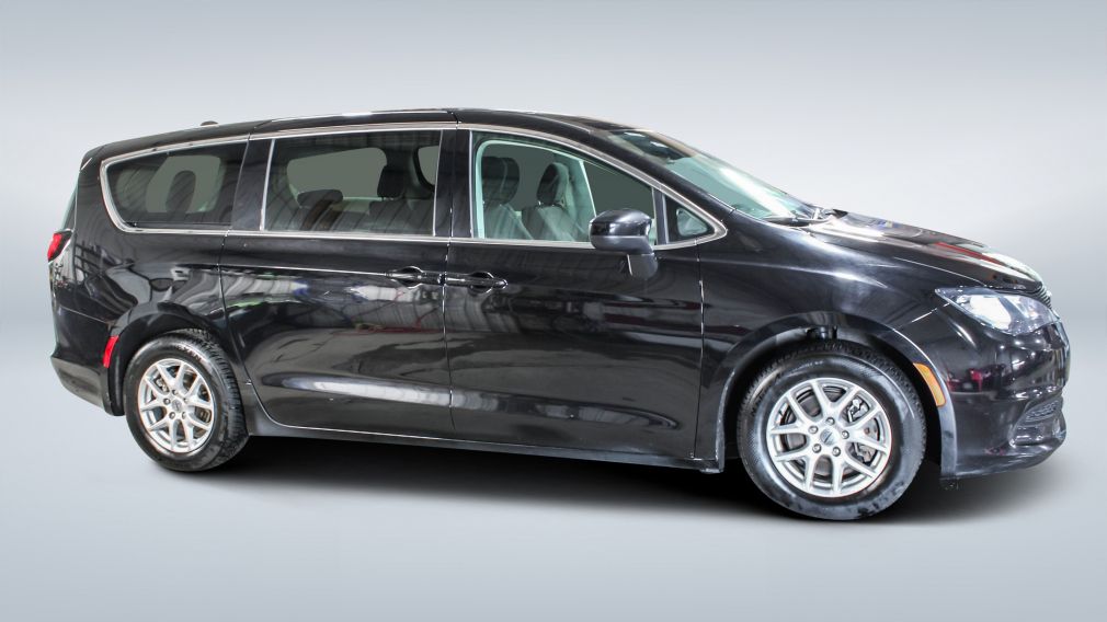 2024 Chrysler Grand Ca... — photo 8