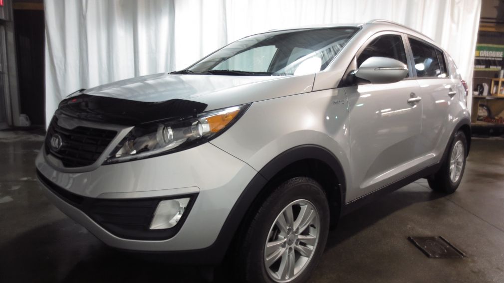 2013 Kia Sportage LX AWD #3