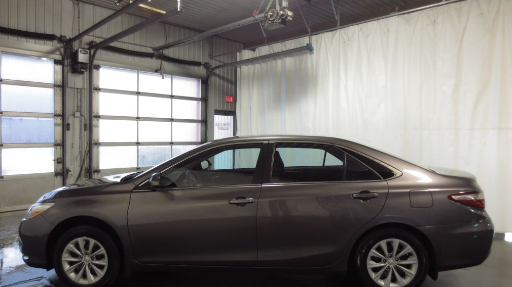 2015 Toyota Camry LE #4