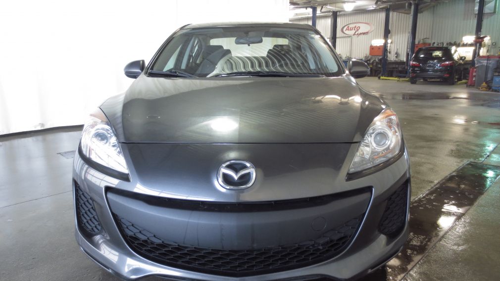2013 Mazda 3 GX #1