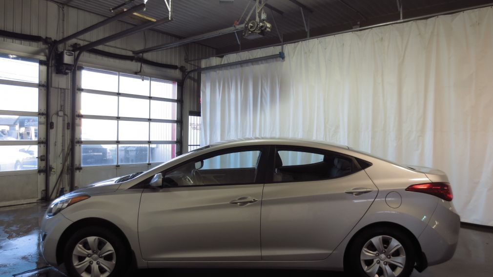 2011 Hyundai Elantra L #4