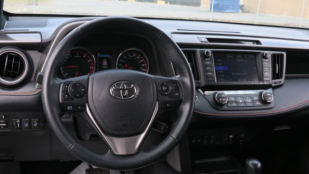 2018 Toyota Rav 4 SE l AWD - MAGS - TOIT - NAV - CUIR - USB - BLUETO #12