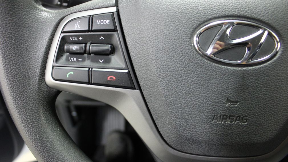 2017 Hyundai Elantra LE A/C Gr-Électrique Lecteur CD Bluetooth #17