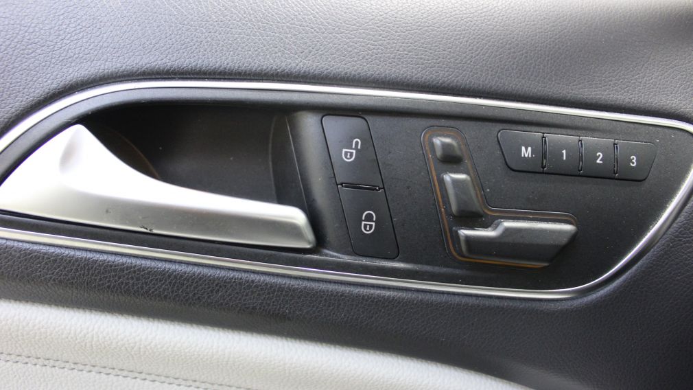 2015 Mercedes Benz GLA250 4Matic Mags Cuir A/C Gr-Électrique Bluetooth #18