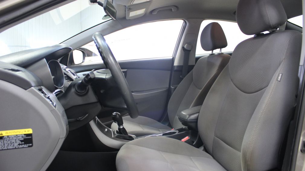 2015 Hyundai Elantra L A/C Gr-Électrique Auxilière Lecteur CD #16