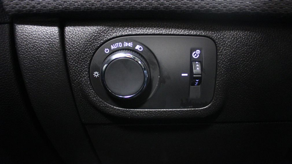 2019 Chevrolet Cruze LS Hatchback A/C Gr-Électrique Caméra Bluetooth #16