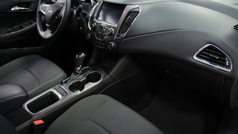 2017 Chevrolet Cruze LT Hatchback RS Mags Toit-Ouvrant Caméra Bluetooth #23