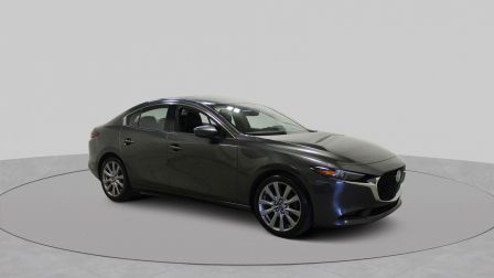 2019 Mazda 3 GT Awd Mags Cuir Toit-Ouvrant Navigation Bluetooth                    à Saguenay