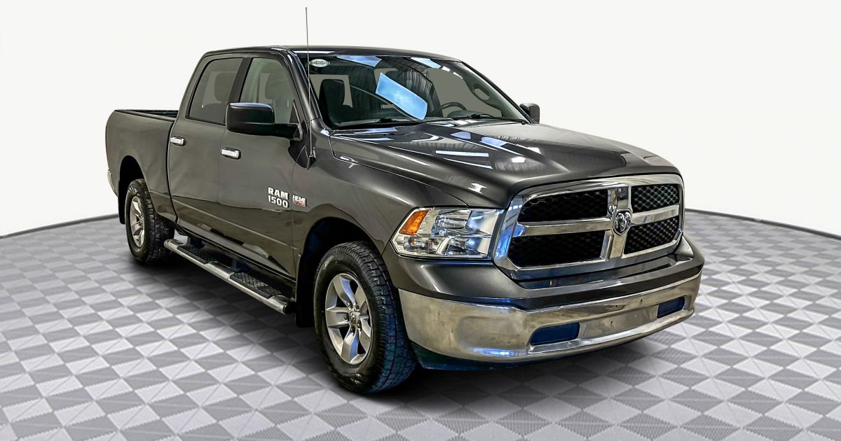 Ram 1500 2018 SLT Crew-Cab 4x4 Mags 5.7L Caméra Bluetooth usagée et d