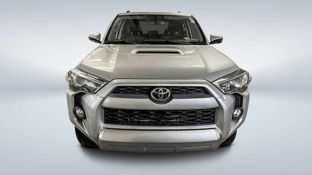 2019 Toyota 4Runner — photo 2
