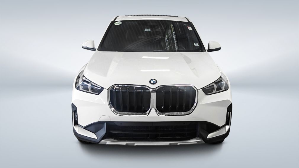 2025 BMW X1 — photo 2