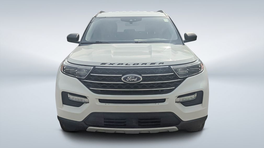 2021 Ford Explorer — photo 2